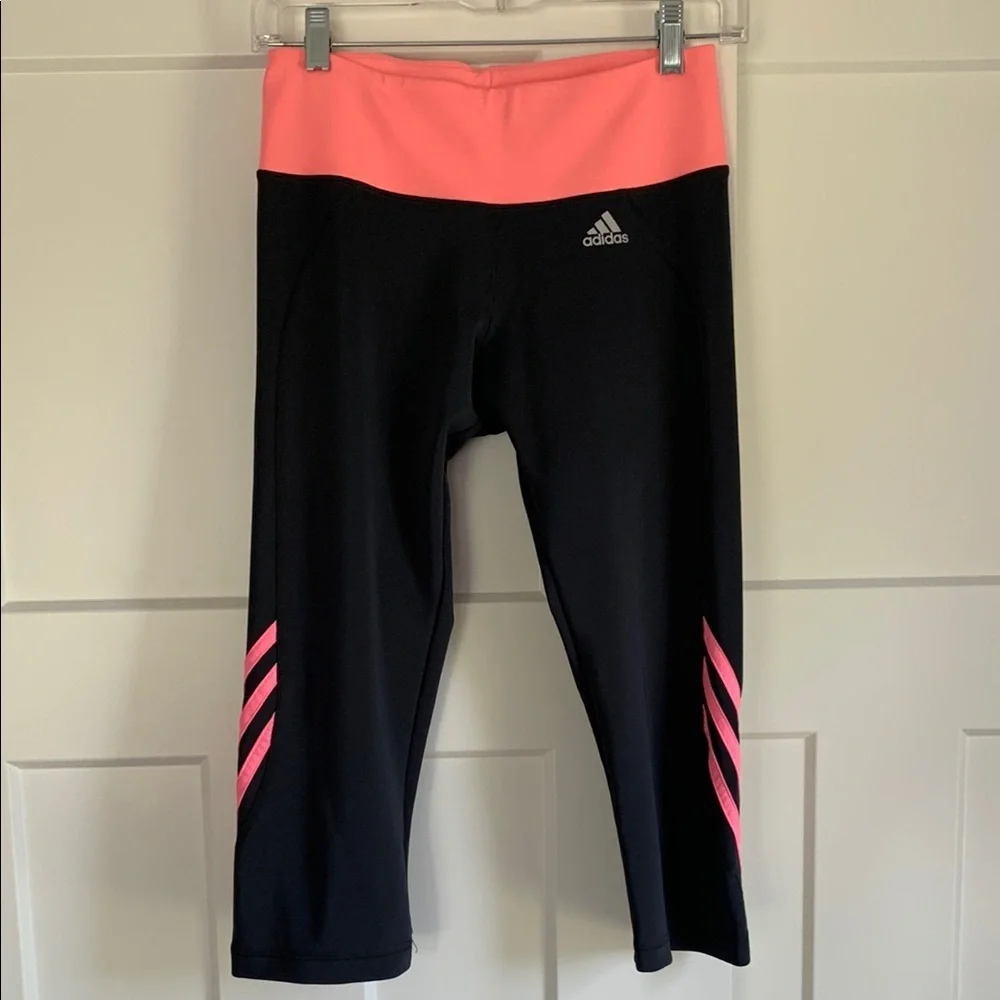 {Adidas}